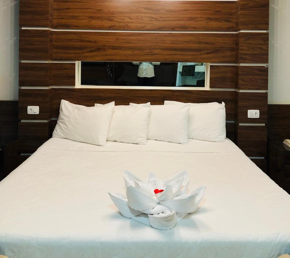 Shelton Palace Hotel Paranavaí المظهر الخارجي الصورة