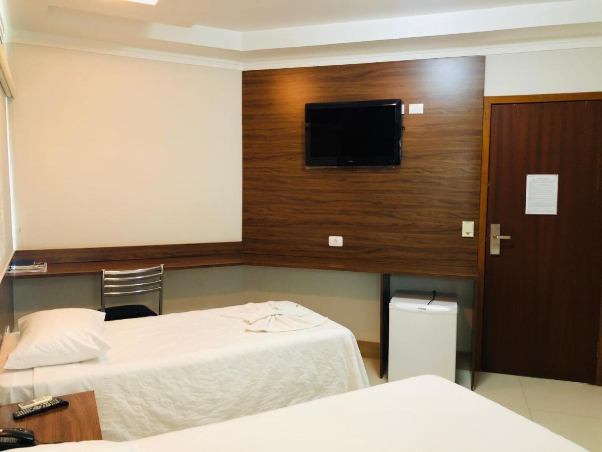 Shelton Palace Hotel Paranavaí المظهر الخارجي الصورة